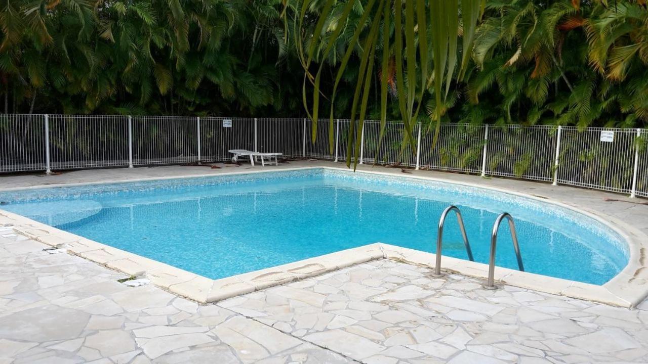 Du Cote De Sainte-Anne Apartment Exterior photo